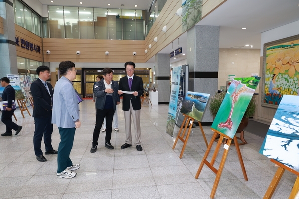 2024.10.07_신안갯벌 세계유산등재 3주년 기념 사진전 2