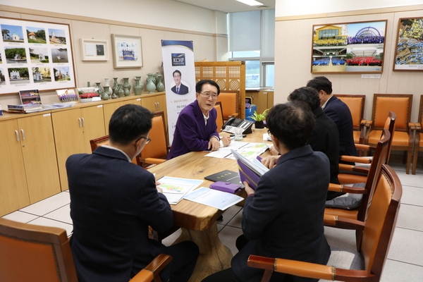 2024.12.30_ 압해읍 군관리계획 결정 변경 용역 보고회 1